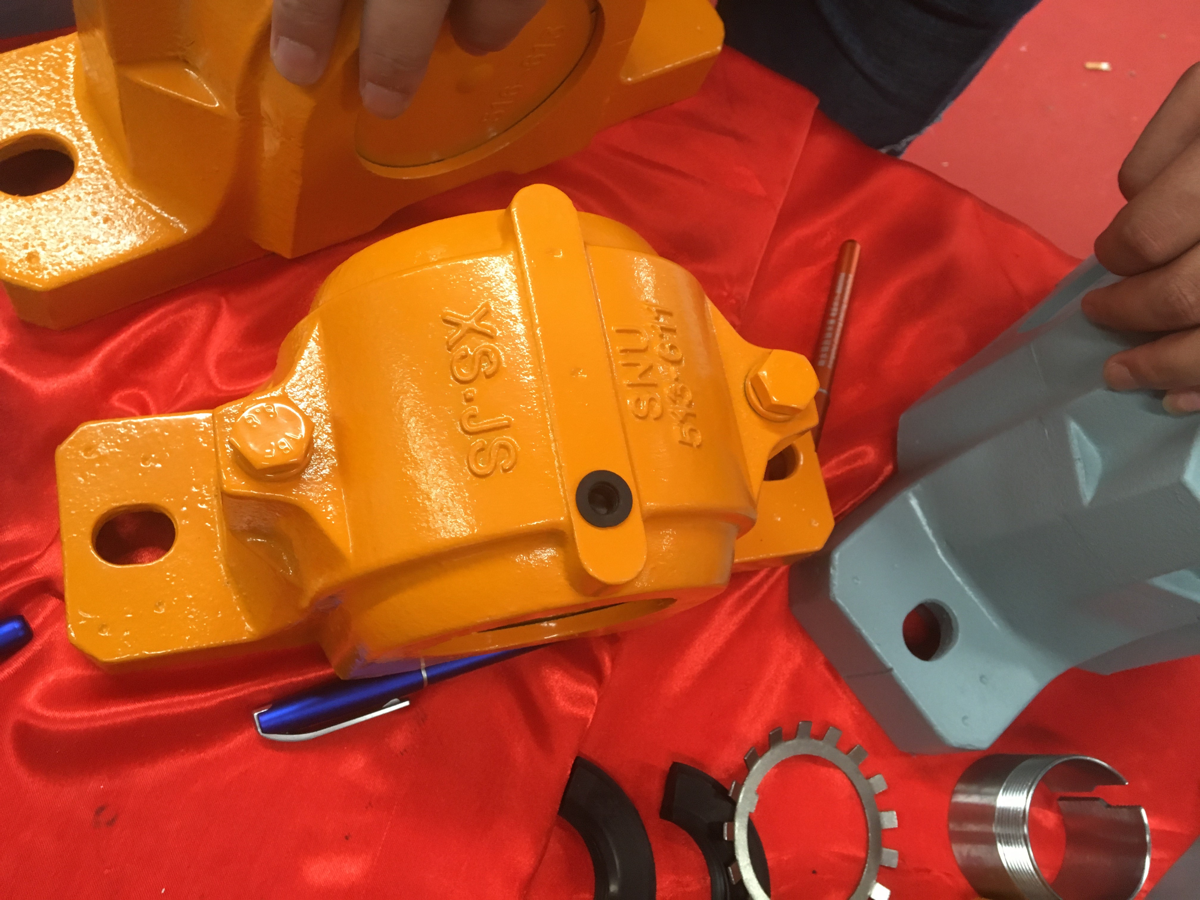 QA207KITSO bearings housings Quick Shipment